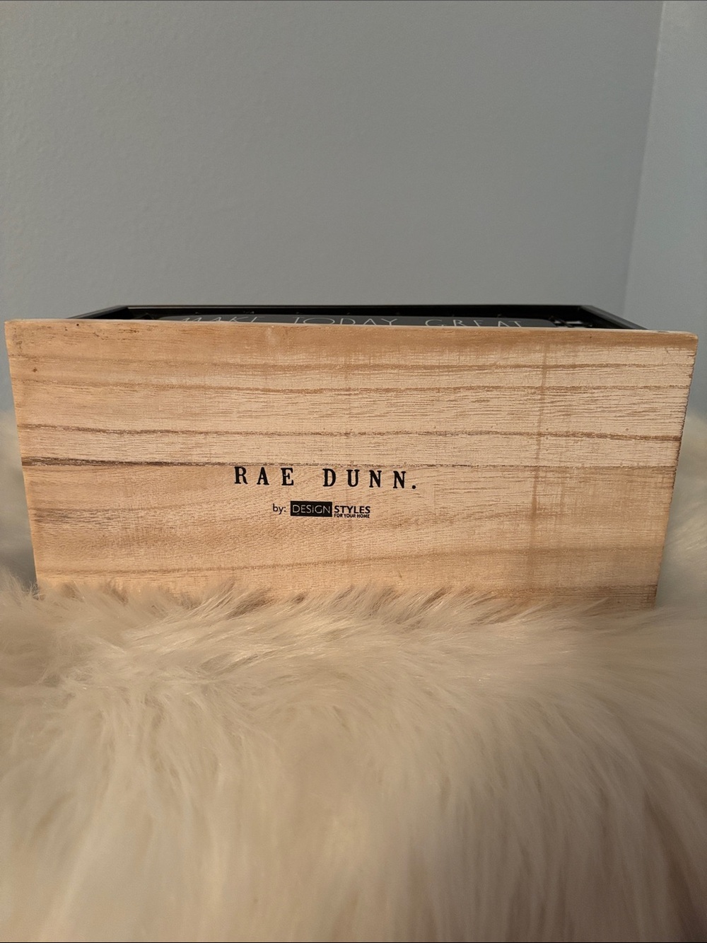 Rae Dunn Black Wire Desk Organizer with "Make Today Great." Plaque - Picture 5 of 7